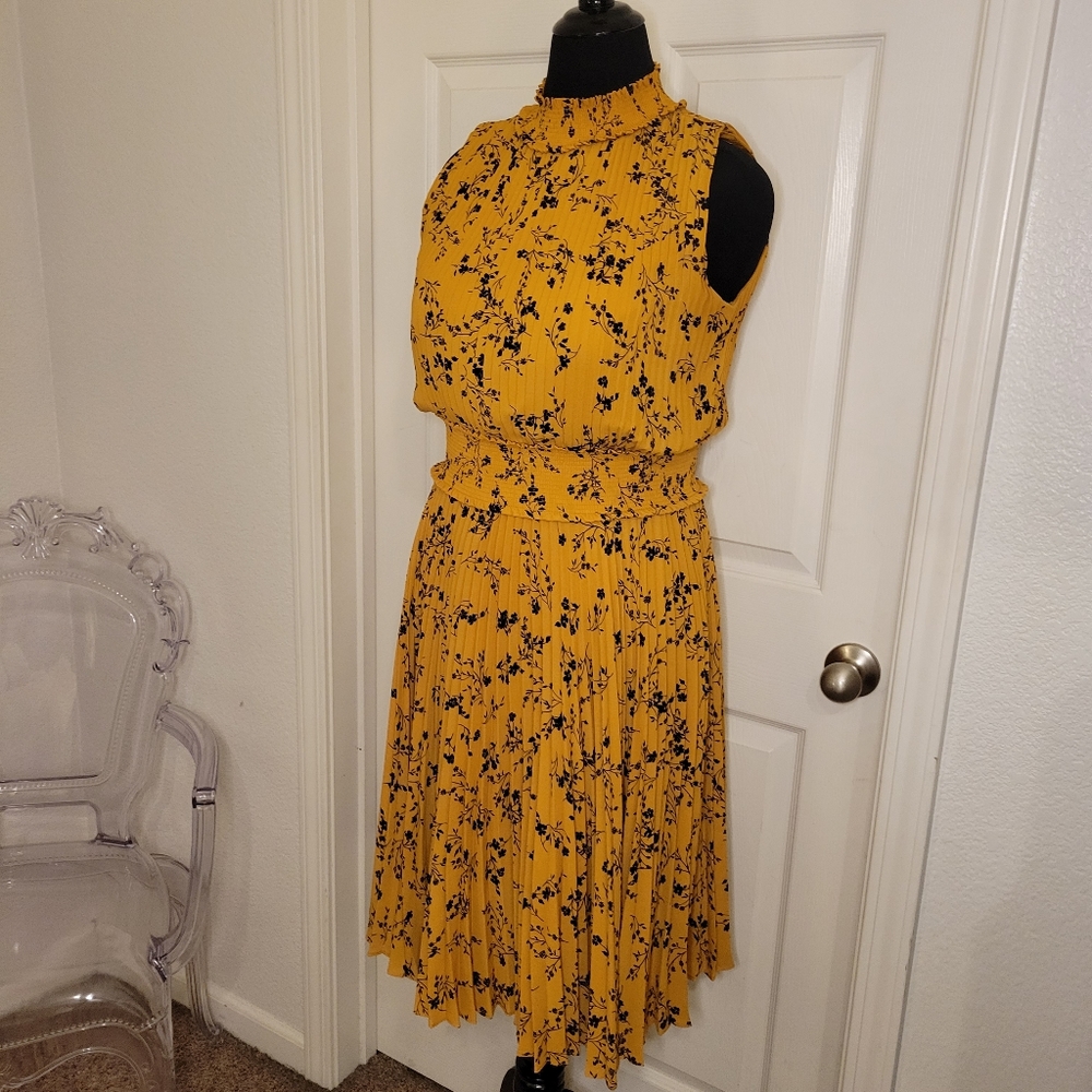 EUC Nanette Dress